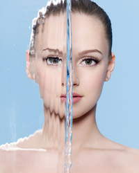 Teen Ready for Hydrafacial